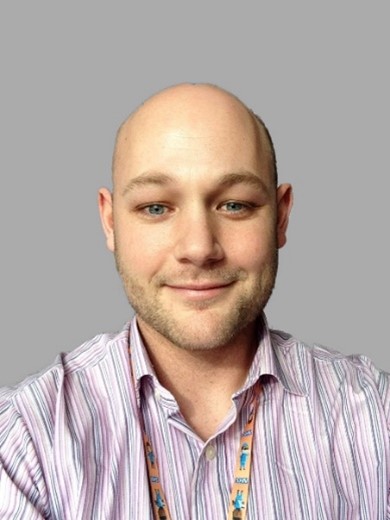 Photo of Dr Sam Owen - 2025 recipient of the Margot Nott Scholarship in Palliative Medicine